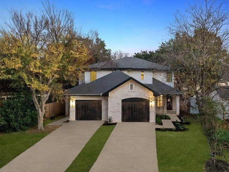 Unit for sale at 2009 Winsted LN, Austin, TX 78703
