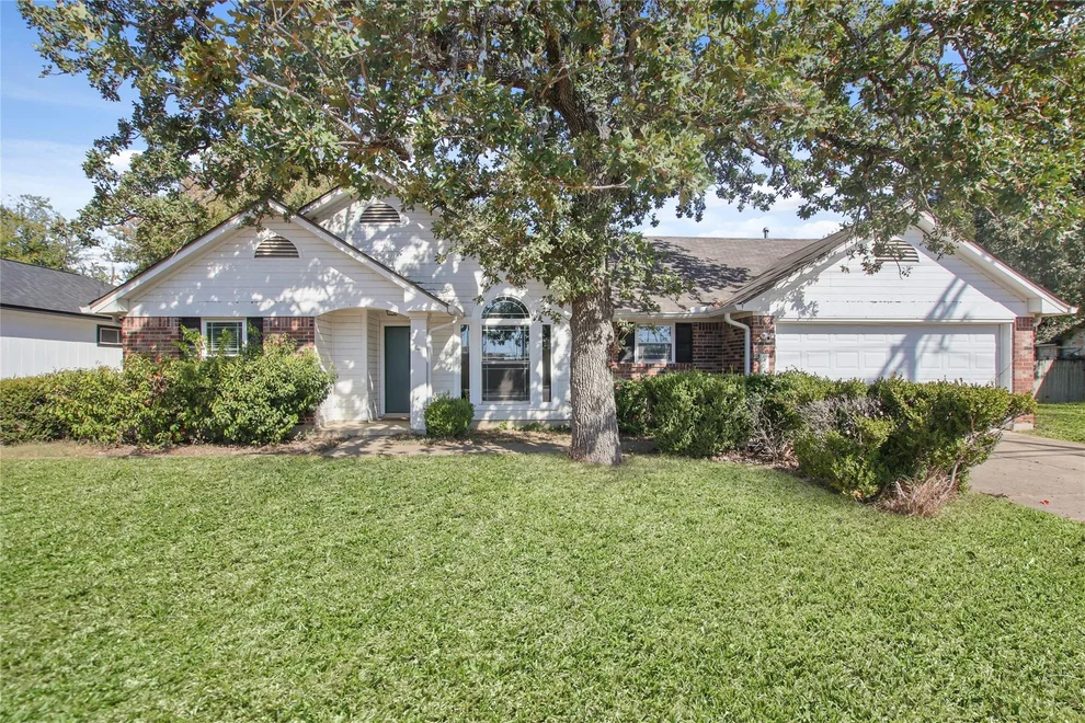 Unit for sale at 1712 Somerset DR, Round Rock, TX 78681