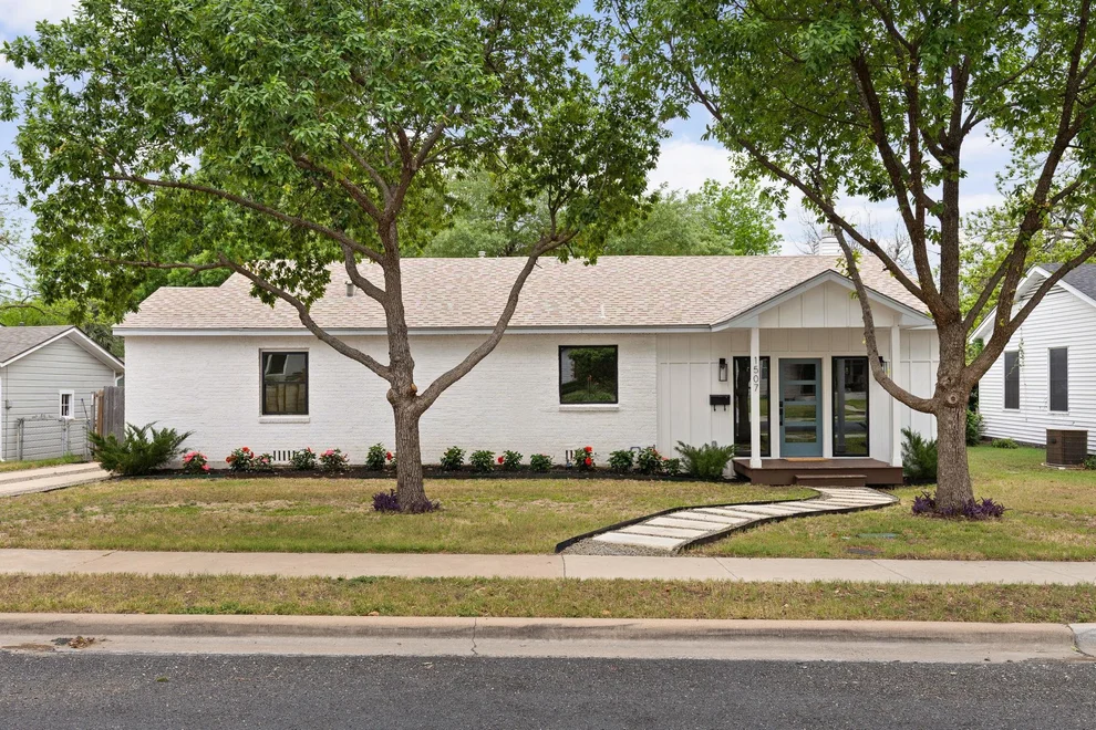 Unit for sale at 1507 Karen Ave, Austin, TX 78757