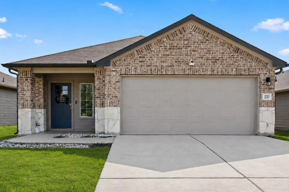 Unit for sale at 237 Spider Lily DR, Kyle, TX 78640
