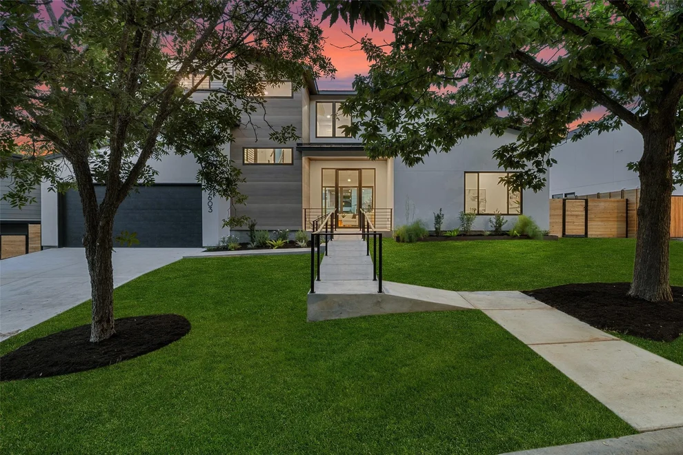 Unit for sale at 2603 Rockingham DR, Austin, TX 78704
