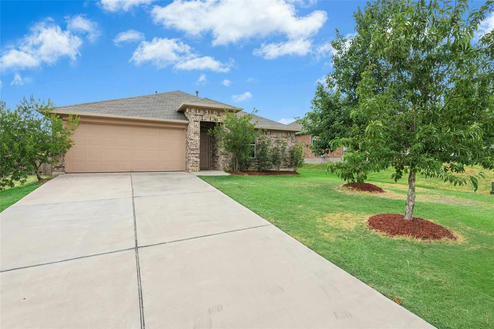 Unit for sale at 184 Kookaburra BND, Kyle, TX 78640