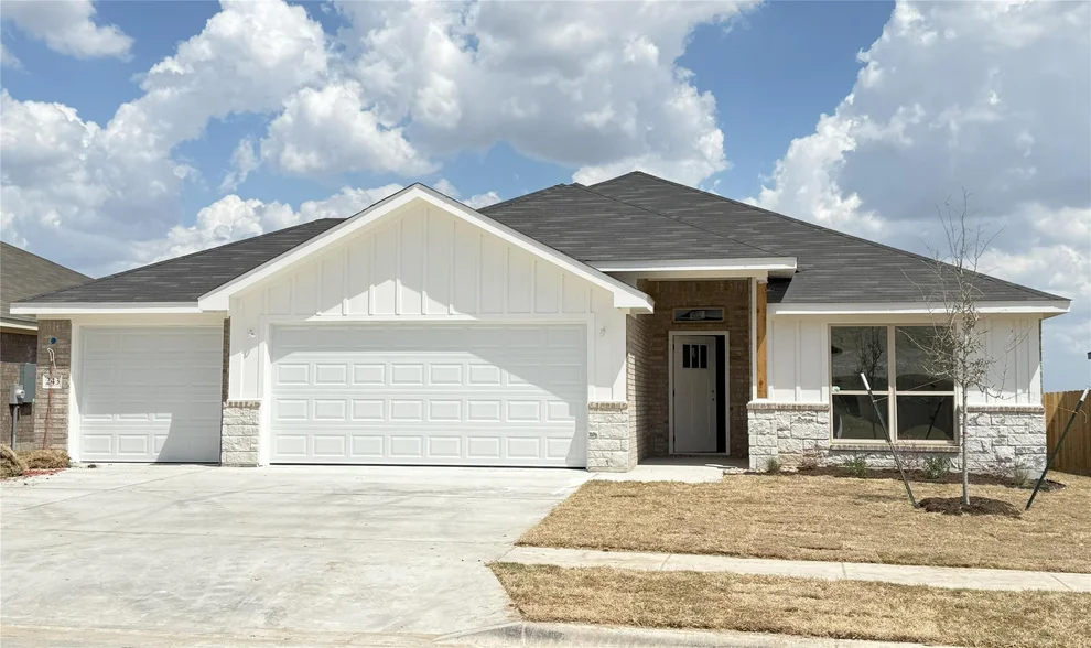 Unit for sale at 243 Fawn Ridge DR, Copperas Cove, TX 76522