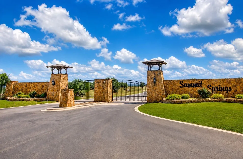 Unit for sale at 228 Bosque TRL, Marble Falls, TX 78654
