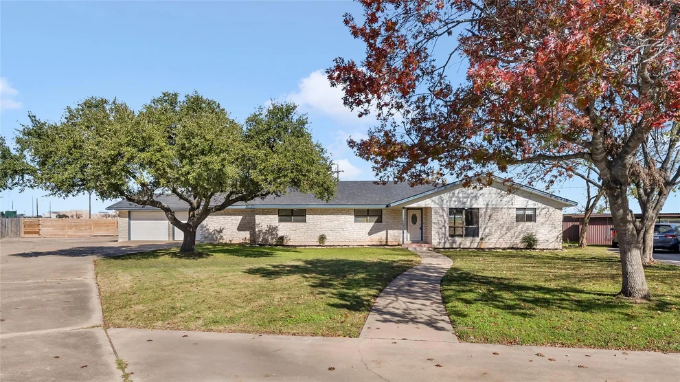 Unit for sale at 312 Evergreen ST, Burnet, TX 78611