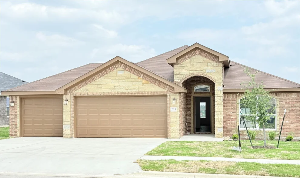 Unit for sale at 235 Fawn Ridge DR, Copperas Cove, TX 76522