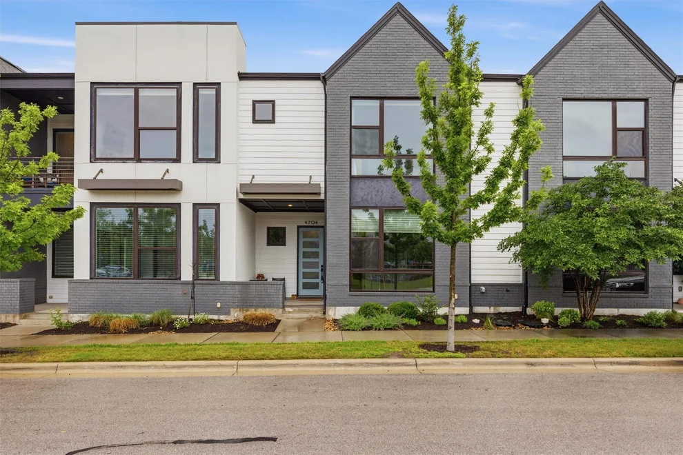Unit for sale at 4704 Eberly ST, Austin, TX 78723
