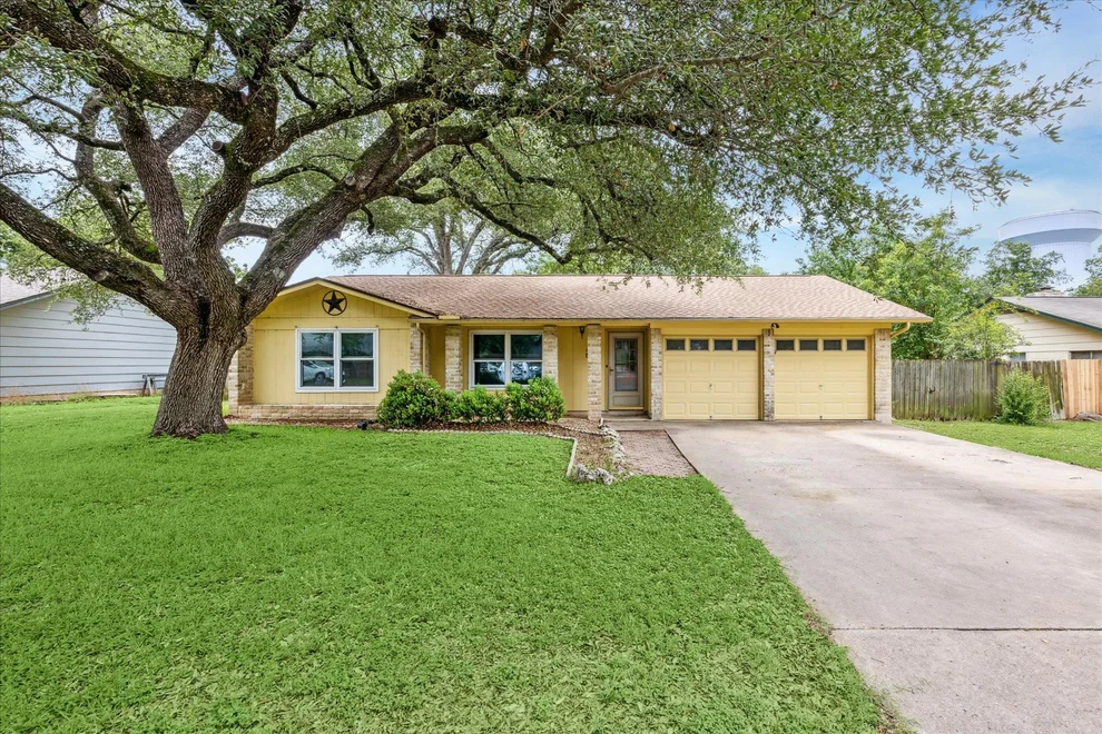 Unit for sale at 9613 Newberry DR, Austin, TX 78729