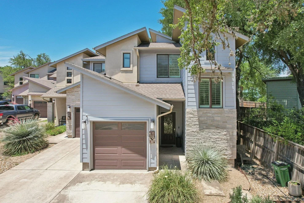 Unit for sale at 4008 Valley View RD, Austin, TX 78704