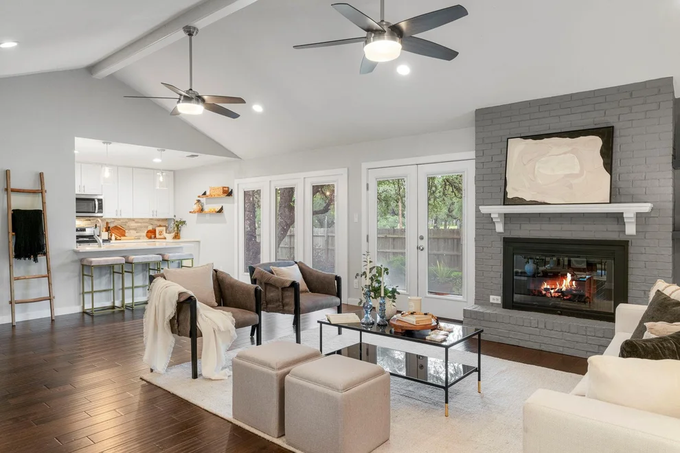Unit for sale at 2101 Falcon Hill DR, Austin, TX 78745
