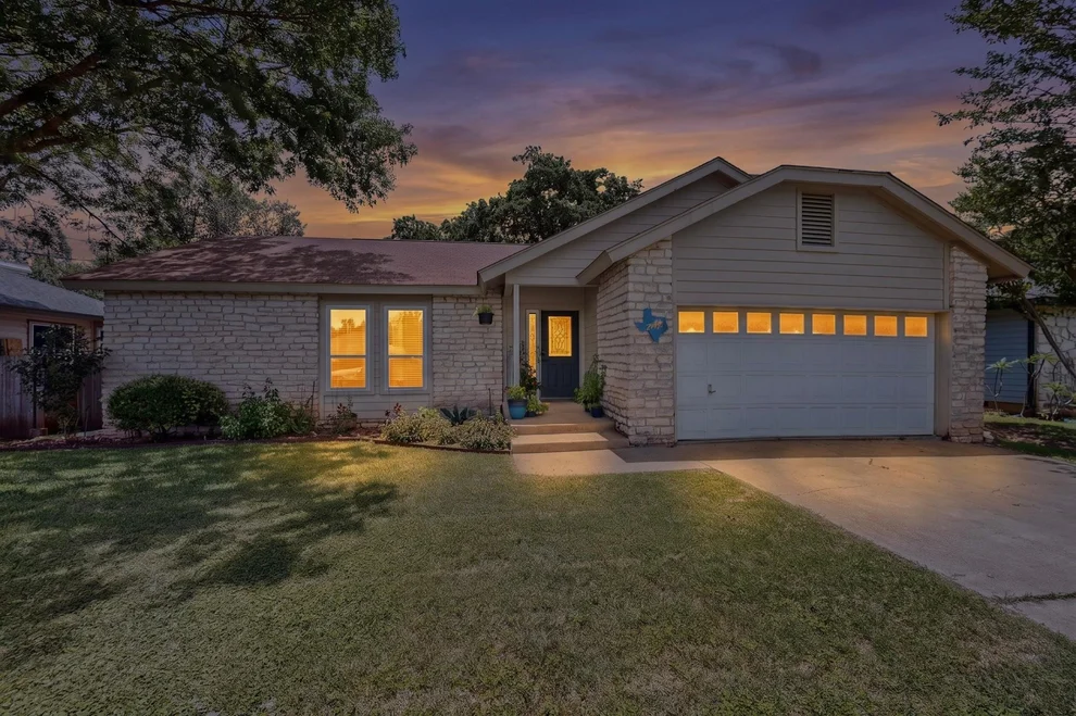 Unit for sale at 507 Thousand Oaks BLVD, Georgetown, TX 78628