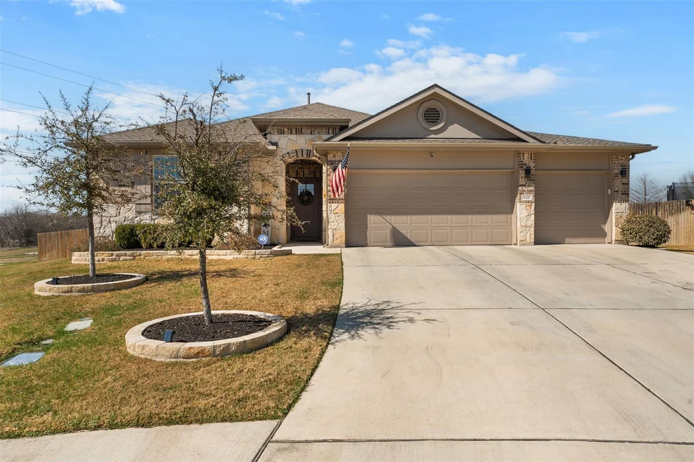 Unit for sale at 620 Shiner LN, Georgetown, TX 78626