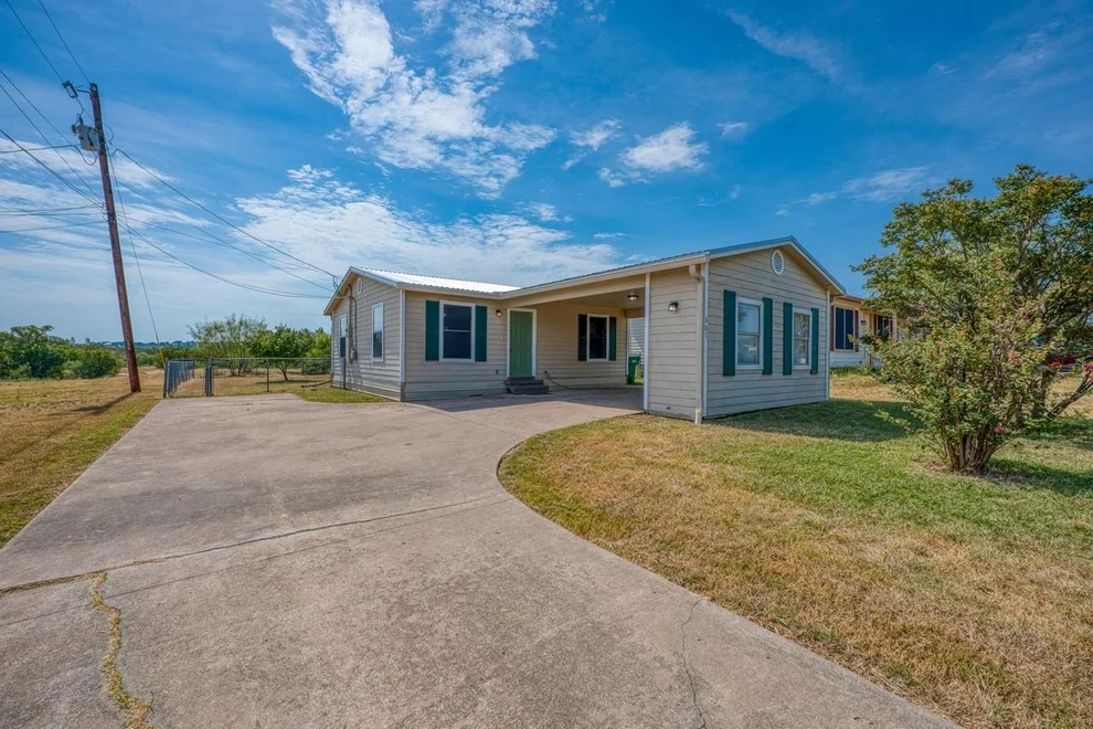 Unit for sale at 301 S Avenue S, Marble Falls, TX 78654