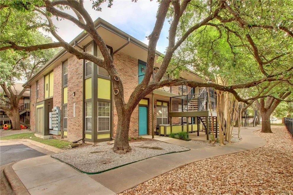 Unit for sale at 7685 Northcross DR, Austin, TX 78757