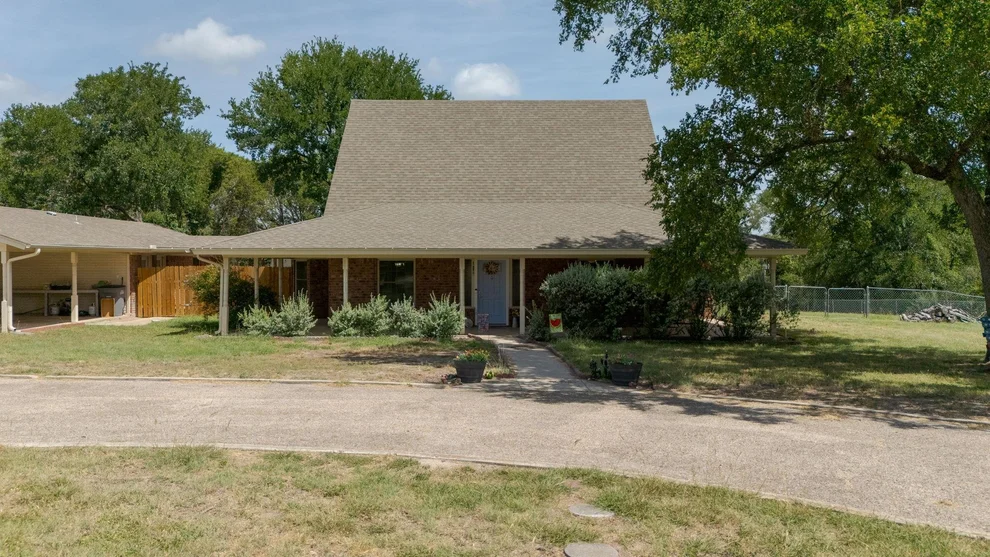 Unit for sale at 310 County Road 3080, Lampasas, TX 76550