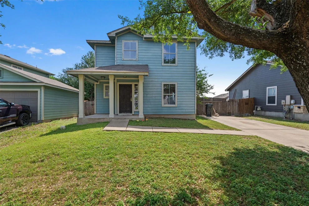 Unit for sale at 13604 Briarcreek LOOP, Manor, TX 78653