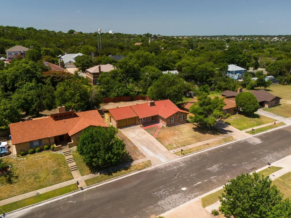 Unit for sale at 612 Manning DR, Copperas Cove, TX 76522