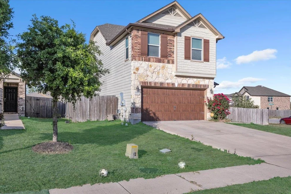 Unit for sale at 12922 Dwight Eisenhower ST, Manor, TX 78653