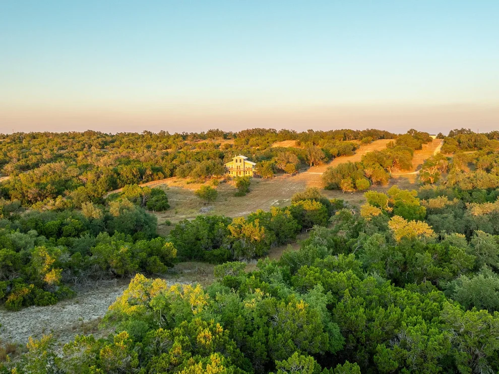 Unit for sale at 3230 W Fitzhugh RD, Dripping Springs, TX 78620