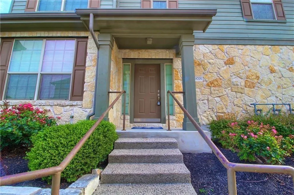 Unit for sale at 3101 Davis LN, Austin, TX 78748