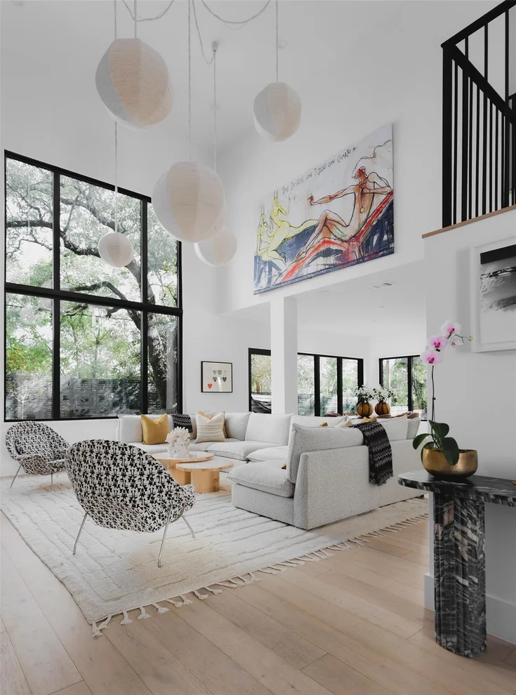 Unit for sale at 3501 Balcones DR, Austin, TX 78731