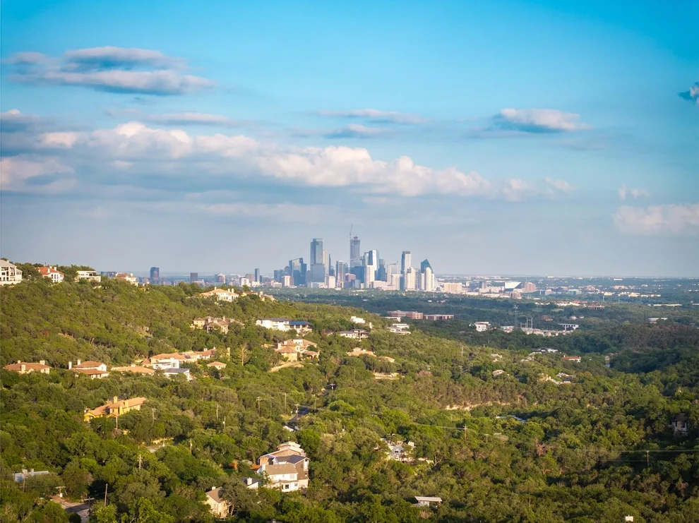 Unit for sale at 1106 The High RD, Austin, TX 78746