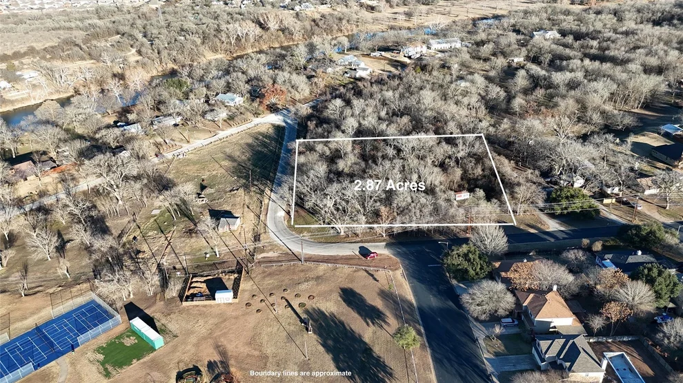 Unit for sale at 211 Hasler Shores DR, Bastrop, TX 78602