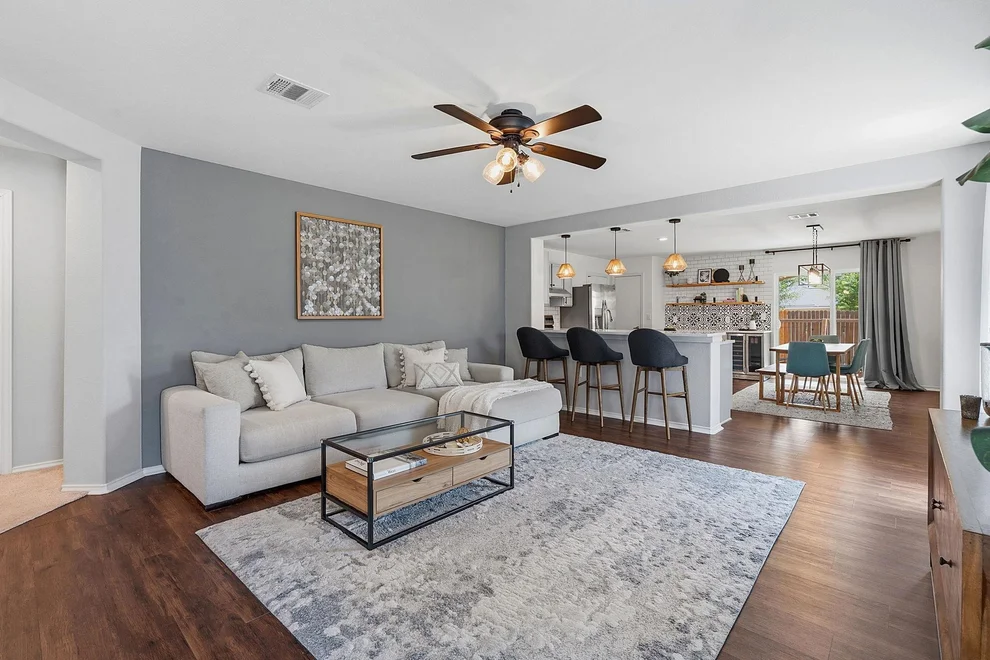 Unit for sale at 5407 Viewpoint DR, Austin, TX 78744