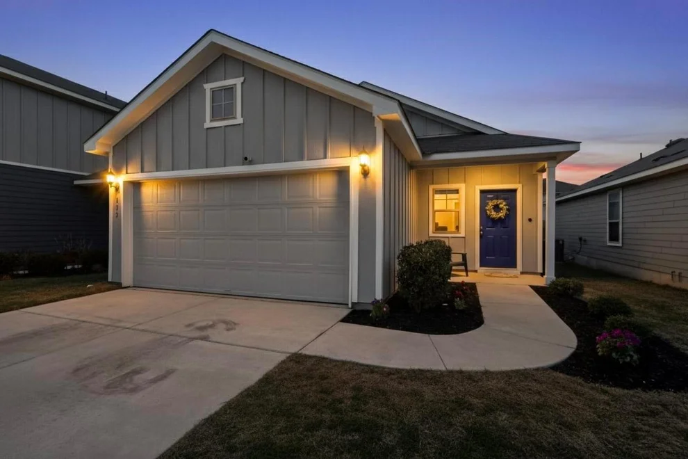 Unit for sale at 429 Stone Water LN, Jarrell, TX 76588