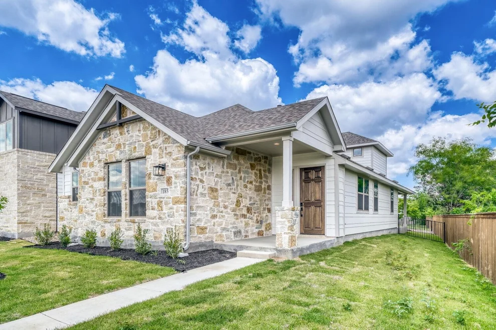 Unit for sale at 185 International ST, Buda, TX 78610