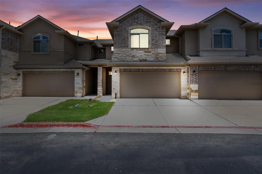 Unit for sale at 2880 Donnell DR, Round Rock, TX 78664