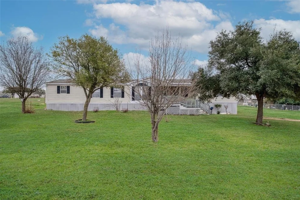Unit for sale at 171 Rolling Meadows LN, Kyle, TX 78640