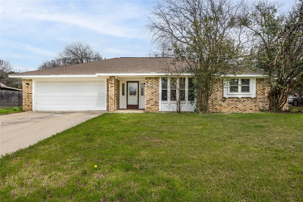 Unit for sale at 205 Redwood Dr CIR, Harker Heights, TX 76548
