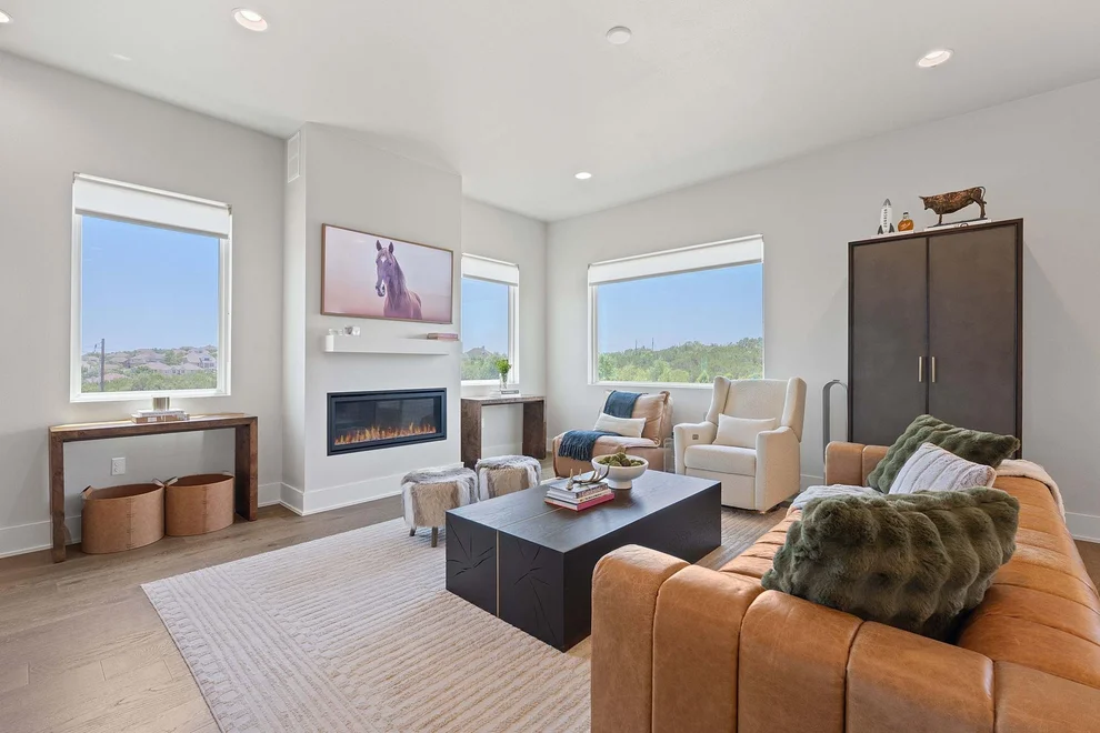 Unit for sale at 7905 Floracita LN, Austin, TX 78735