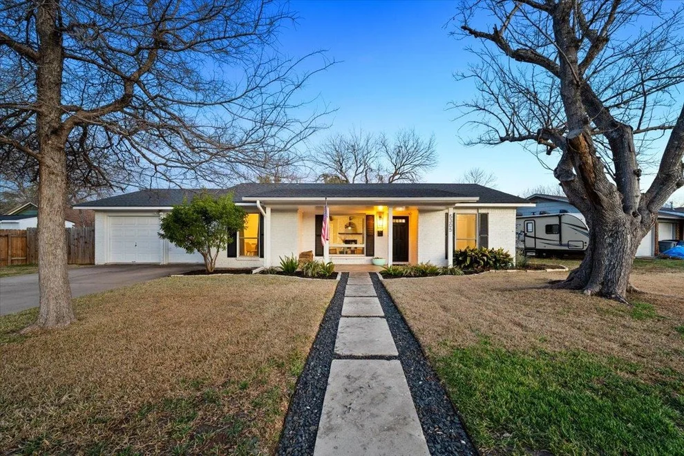 Unit for sale at 5305 Fairmont CIR, Austin, TX 78745