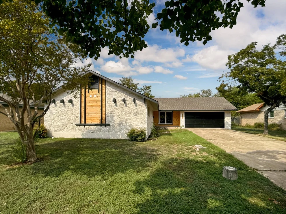 Unit for sale at 9004 W Pointer LN, Austin, TX 78758