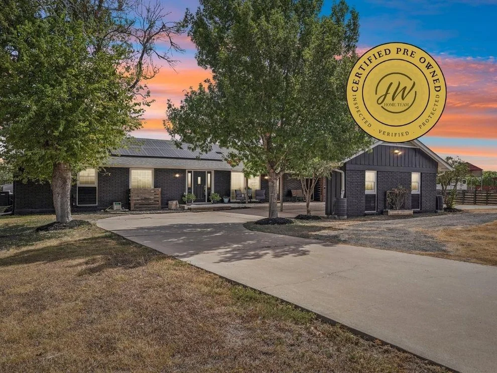 Unit for sale at 140 Family CIR, Hutto, TX 78634