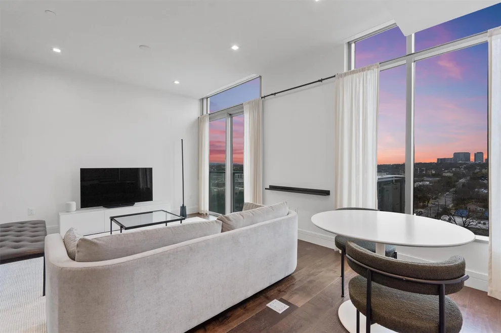 Unit for sale at 501 West Ave, Austin, TX 78701