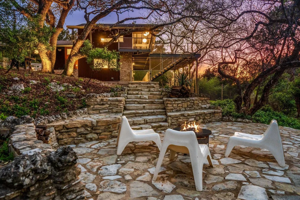 Unit for sale at 6404 Lakeshore DR, Lago Vista, TX 78645