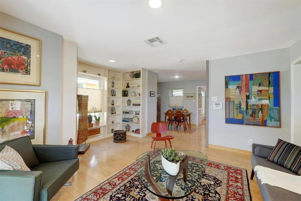 Unit for sale at , Austin, TX 