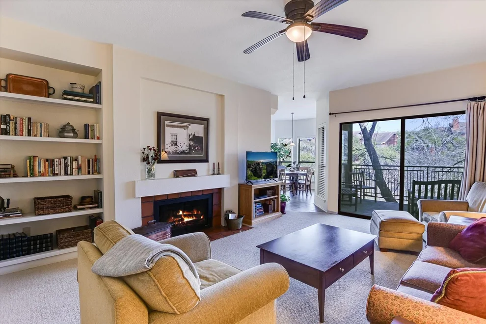 Unit for sale at 4711 Spicewood Springs RD, Austin, TX 78759