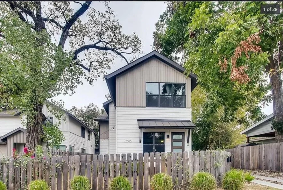 Unit for sale at 2500 E Martin Luther King Jr BLVD, Austin, TX 78702