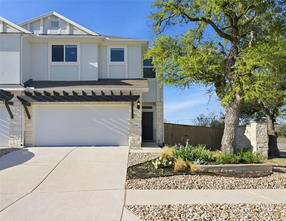 Unit for sale at 2251 Rocoso TRL, Leander, TX 78641