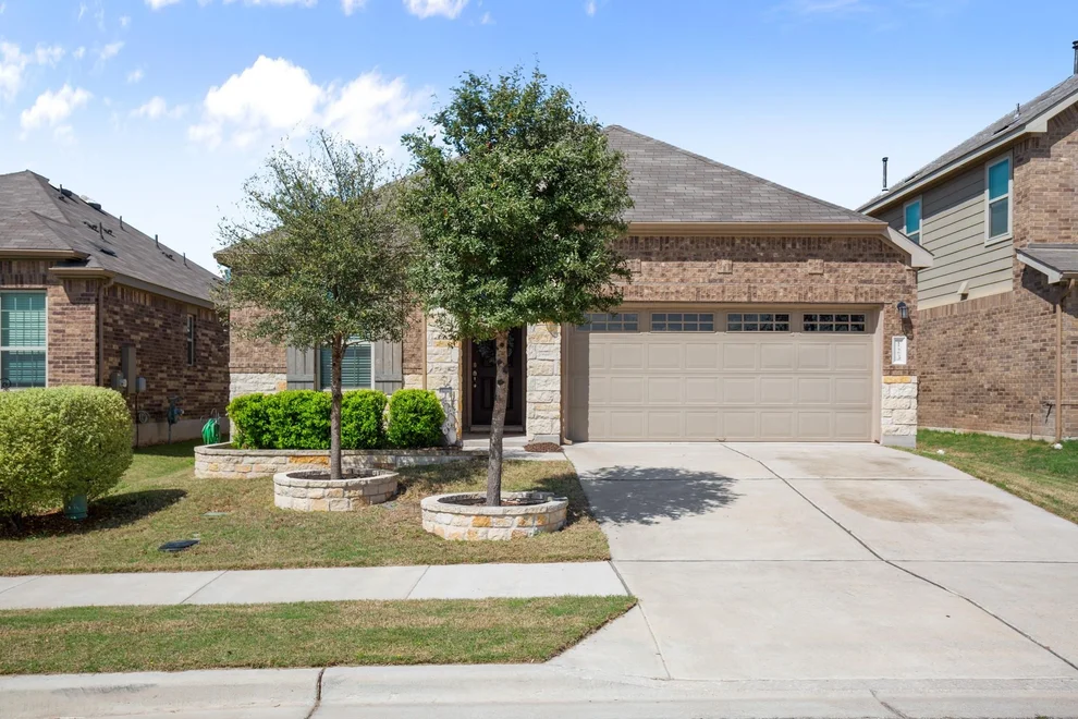 Unit for sale at 123 Duroc DR, Hutto, TX 78634