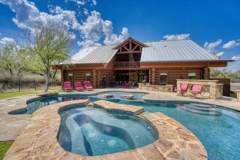 Unit for sale at 101 Log Country CV, Burnet, TX 78611