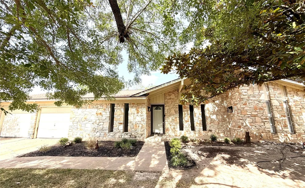 Unit for sale at 12312 Knoll Ridge DR, Austin, TX 78758