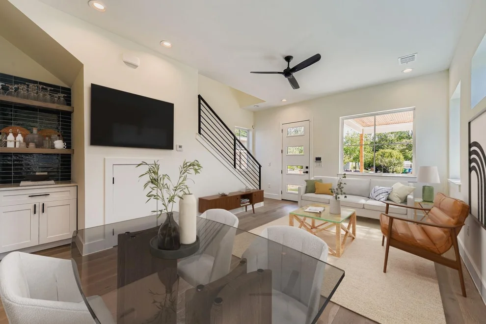 Unit for sale at 4712 S Forest DR, Austin, TX 78745