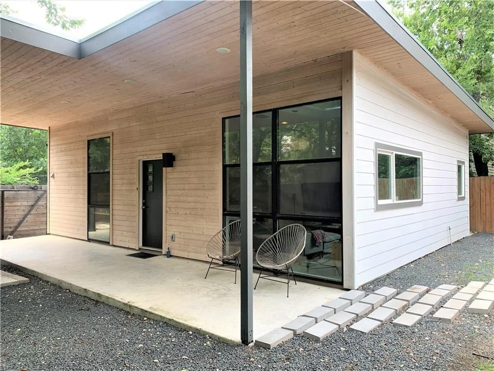 Unit for sale at 2103 E 14th ST, Austin, TX 78702