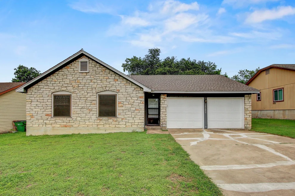 Unit for sale at 2203 Frontier TRL, Round Rock, TX 78681