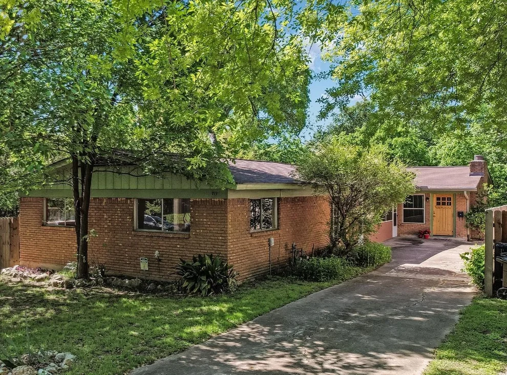 Unit for sale at 719 Harris Ave, Austin, TX 78705